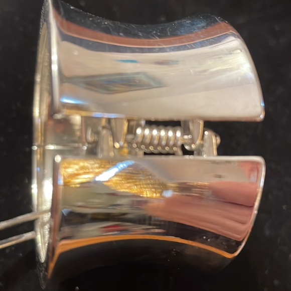 Contemporary Shine Hinged Silver-tone Unbranded Bracelet - Picture 3 of 5